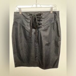 WRAPPER A LINE SKIRT W/FRONT LACE UP. BLACK. SIZE 11